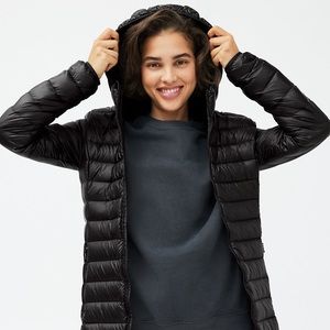 Aritzia TNA Botanie Long Puffer jacket